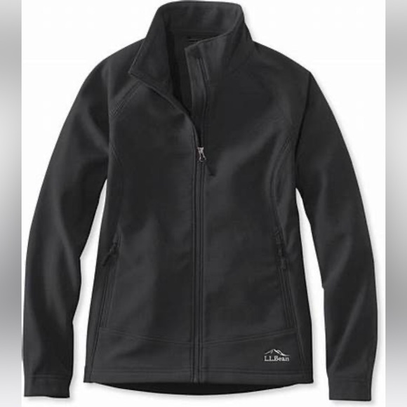 L.L. Bean Jackets & Blazers - Basically NEW L.L. Bean Women's Pathfinder Soft Shell Jacket